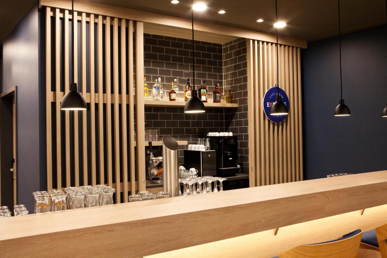 Holiday Inn Express Bochum By Ihg Exterior foto