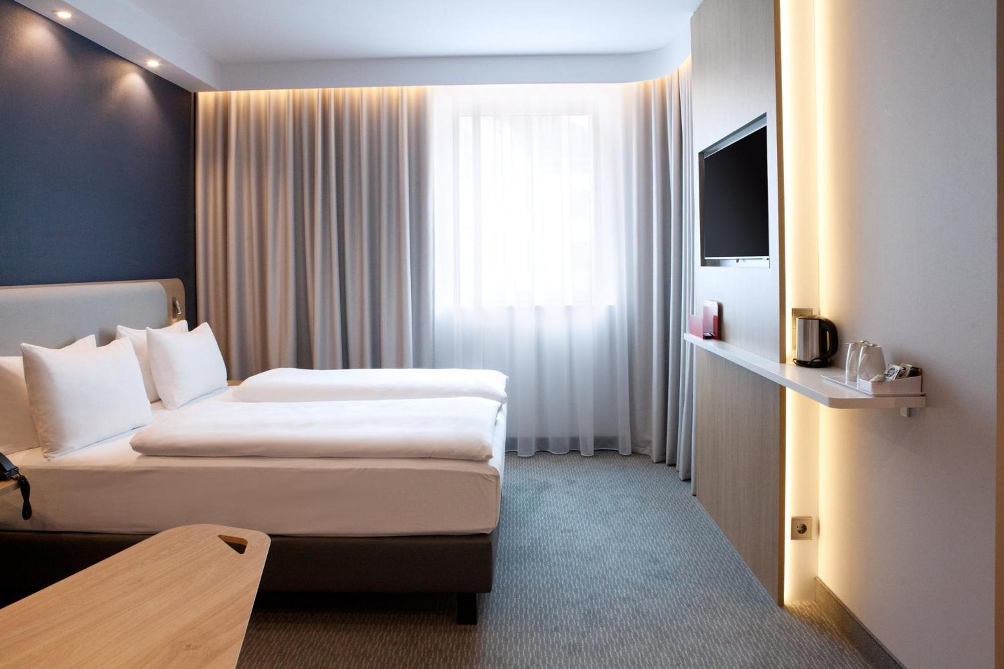 Holiday Inn Express Bochum By Ihg Exterior foto