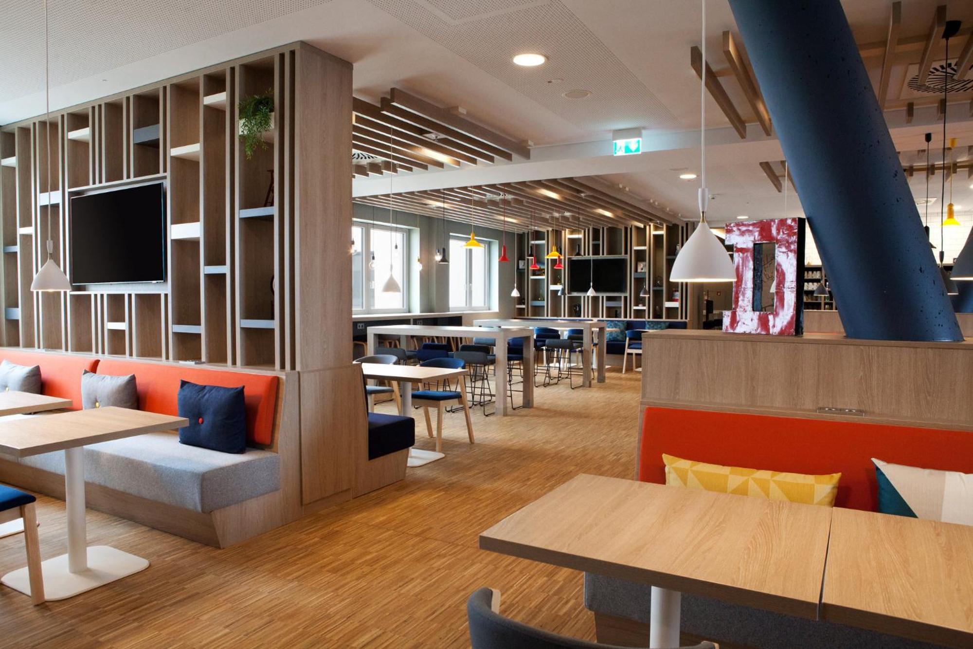 Holiday Inn Express Bochum By Ihg Exterior foto